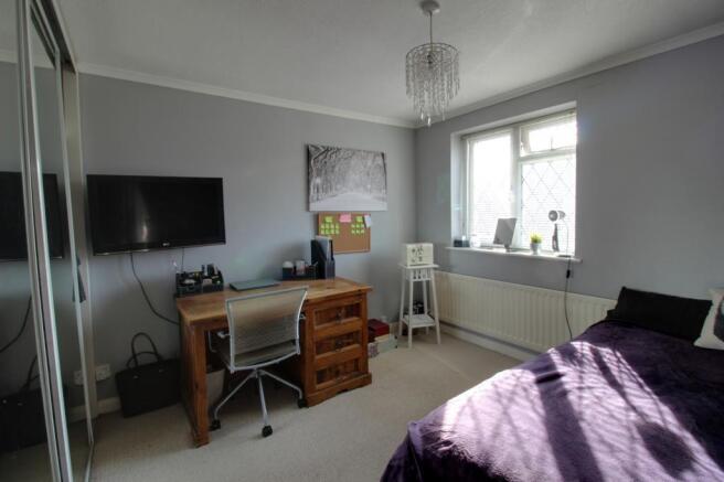 Bedroom 2 (Double)