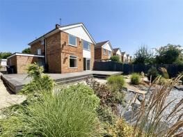 22, Dart Road, Bedford MK41 7BT