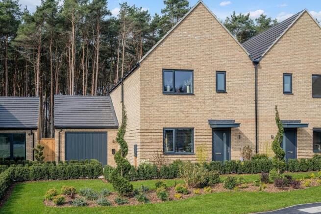 Elmstead - Bookham 3 Bed -