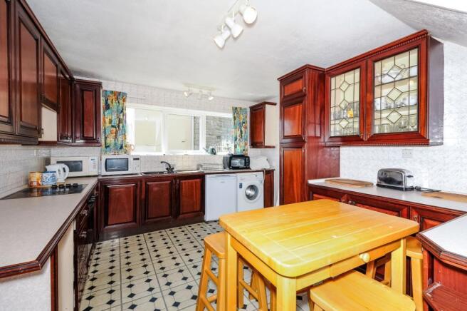 Kitchen/Breakfast