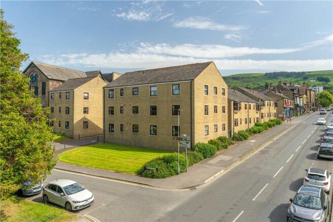 2 bed Apartment for sale Image 10