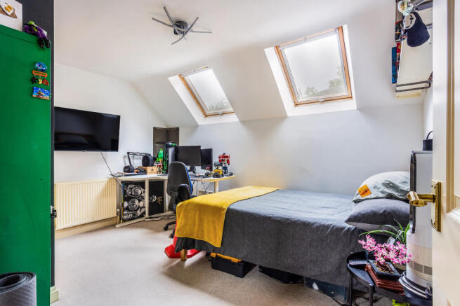 Photo 11