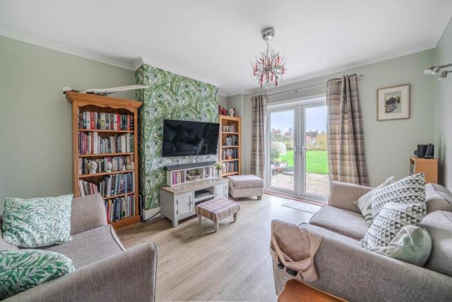 4 bed Detached for sale Image 6