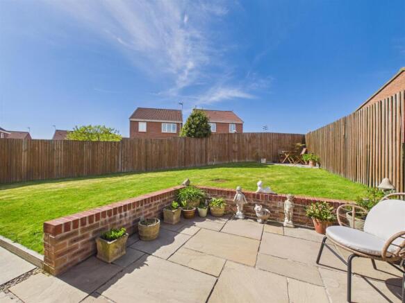 2 bed Detached Bungalow for sale Image 9