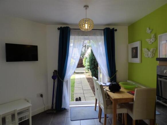 Kitchen/Dining Room
