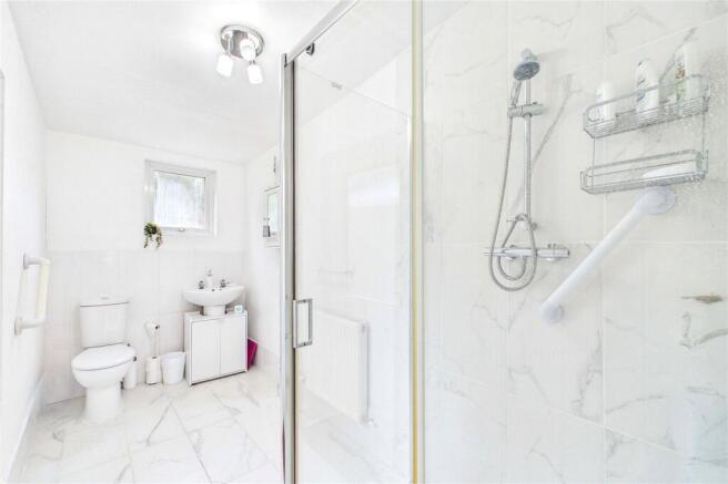 Southdown Road, Tadley, Hampshire, RG26 photo 4