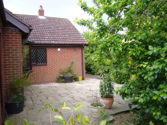 Photo 16