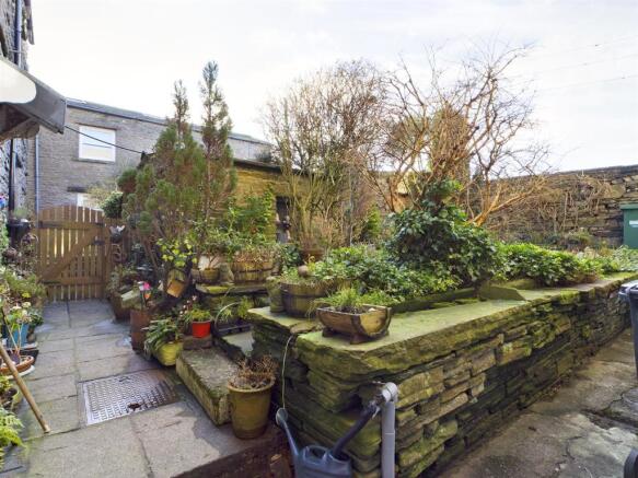 Communal Garden a.jpg