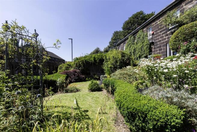 4 bed End of Terrace for sale Image 6