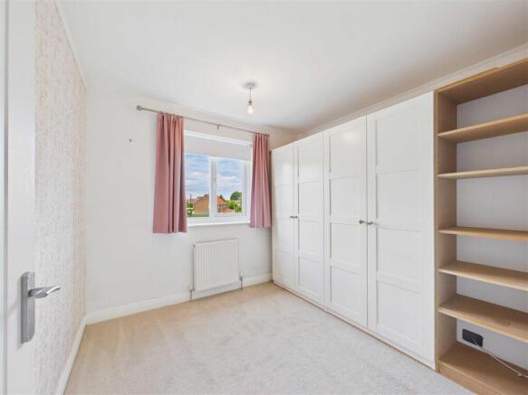 3 bed Semi-Detached for sale Image 10