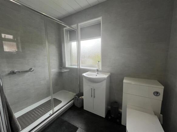 3 bed Semi-Detached for sale Image 4