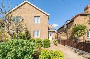 66, Blackamoor Lane, Maidenhead SL6 8RG