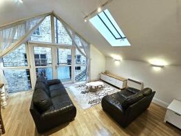 2, 154 Merino Court, Lever Street, London EC1V 8BG
