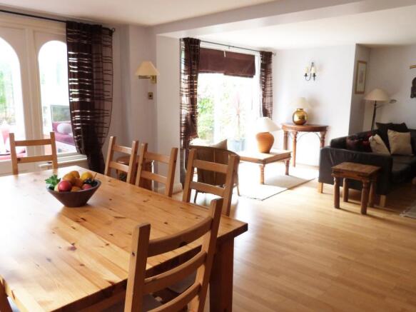 Lounge/Diner
