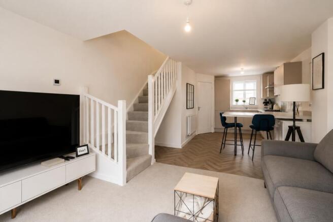 2 bed Semi-Detached for sale Image 2