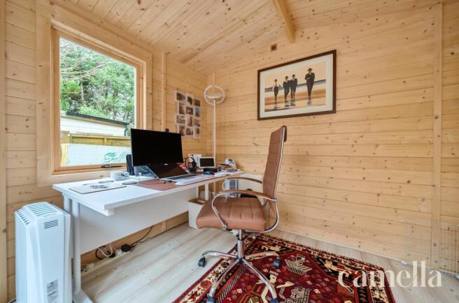 Outbuilding/Office