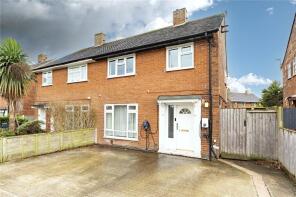 8, Lingfield View, Moortown, Leeds LS17 6BZ