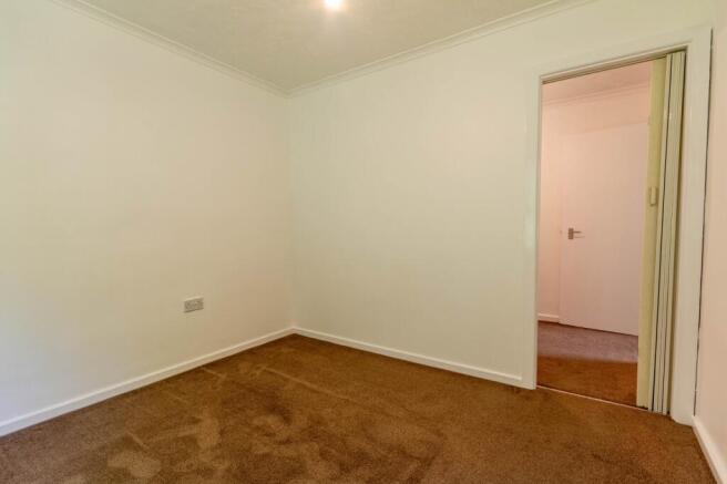 1 bed Flat for sale Image 8