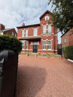 18, Conyers Avenue, Southport PR8 4SZ