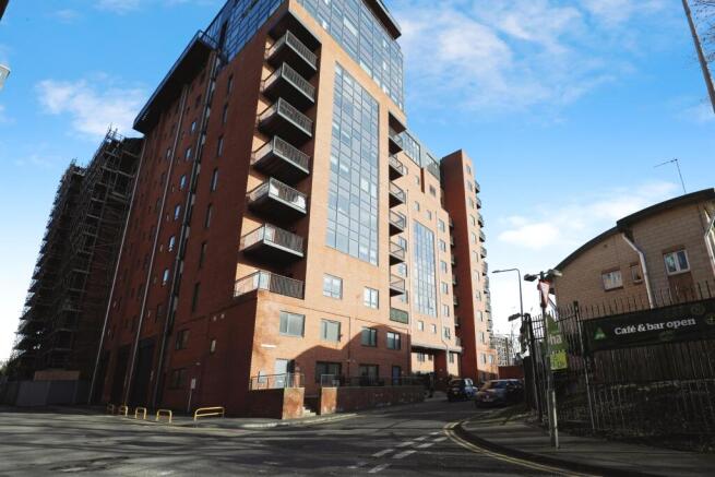3-bed flat on 49 Hurst Street, Liverpool, L1, £280,000
