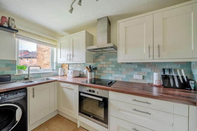 1424316-5-69b2aed...