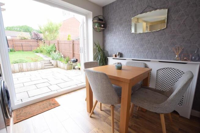 Kitchen/Dining Area