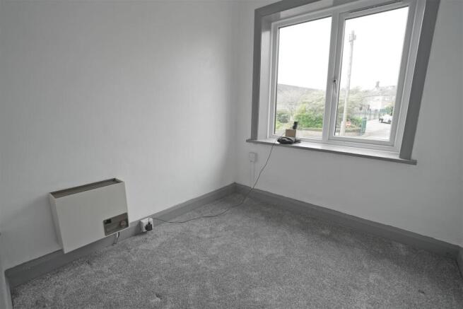 3 bed Semi-Detached for sale Image 12
