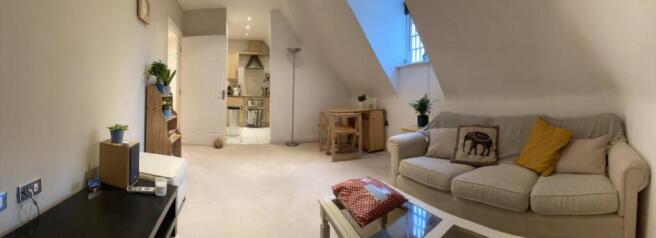 Living room 3.jpg