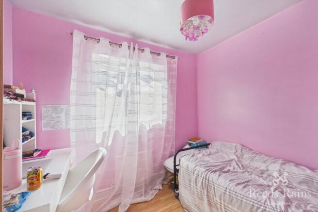3 bed Semi-Detached for sale Image 11