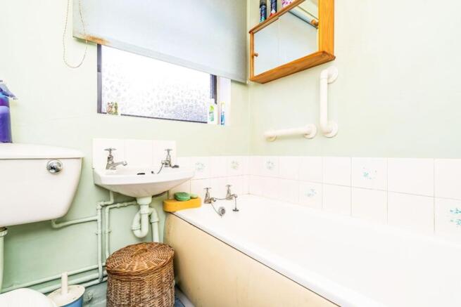 Ground Floor Bathroom