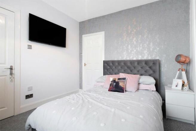 Bed 1