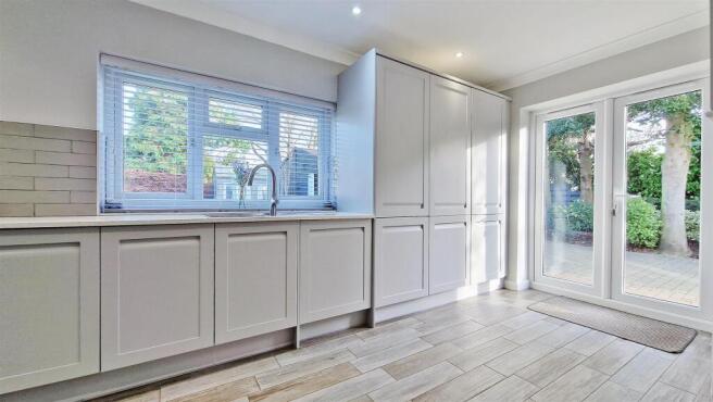 Kitchen/Utility