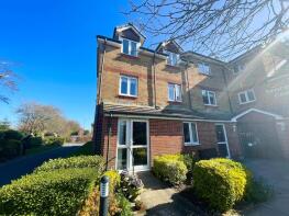 1, Silverwood Court, Wakehurst Place, Littlehampton BN16 3UZ