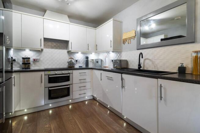 Hill View Road, Malvern, Worcestershire, WR14 1FJ photo 5