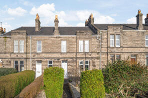 72, Forth Avenue, Kirkcaldy KY2 5PS