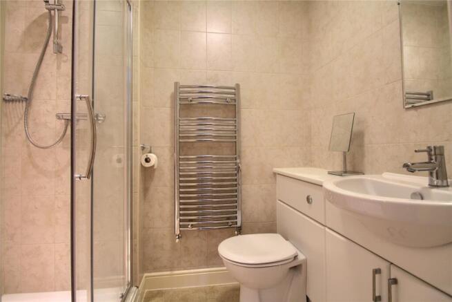 2 bed Flat for sale Image 10