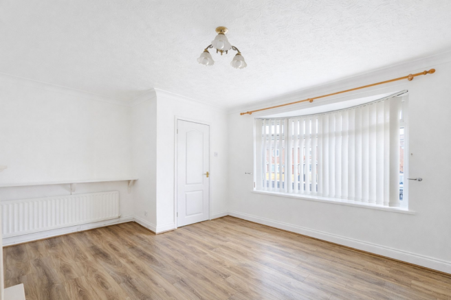 3 bed Terraced to rent Image 7