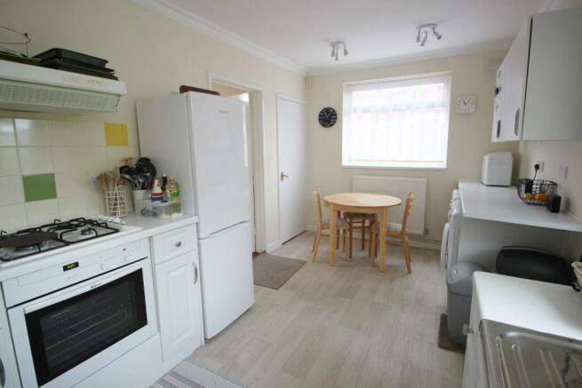 Kitchen 2 NN.JPG