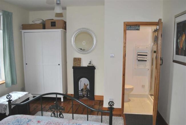Photo 10