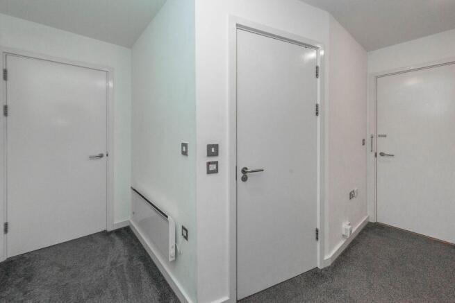 2 bed Flat to rent Image 9
