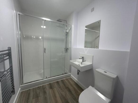 1 bed Apartment to rent Image 5