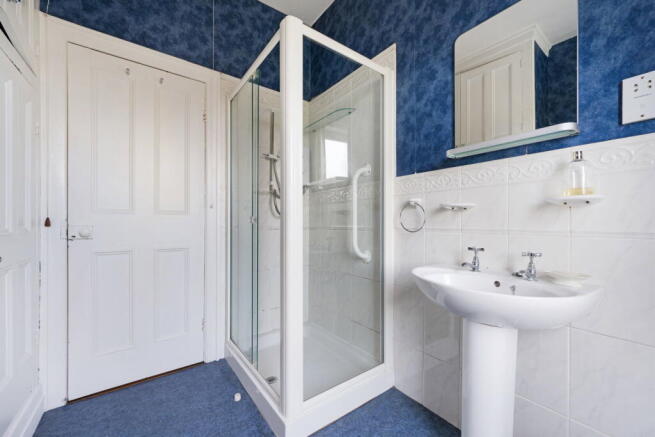 3 bed Semi-Detached for sale Image 11