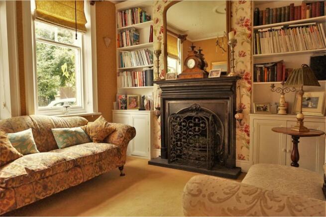 Snug/Sitting Room