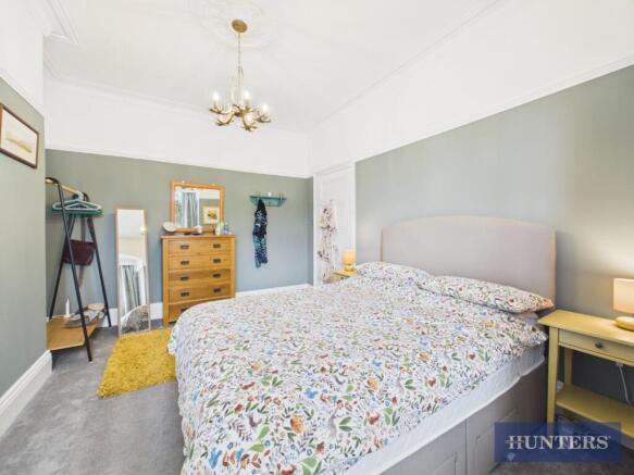 2 bed Flat for sale Image 7