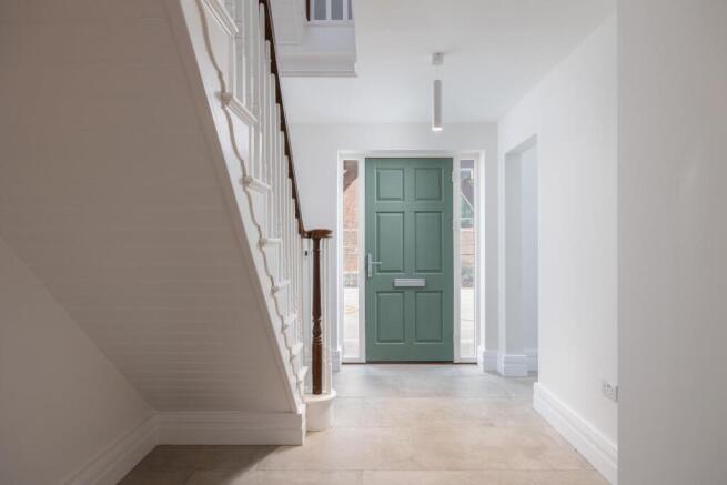 4 bed Detached for sale Image 12