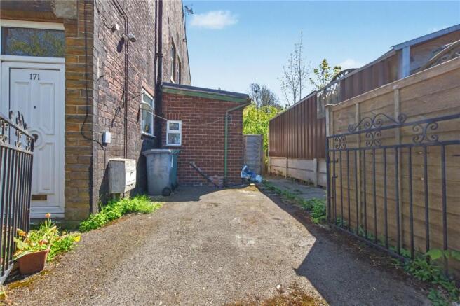 2 bed Terraced for sale Image 10