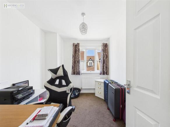 Bedroom 3.jpg