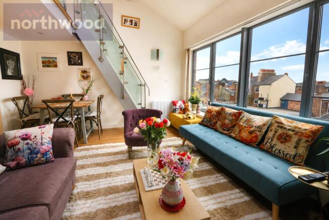 2 bed Flat for sale Image 6