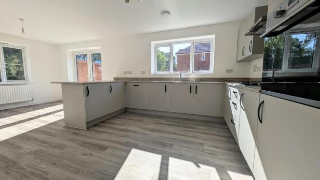 Cooper Close, Bordon, Hampshire, GU35 photo 4