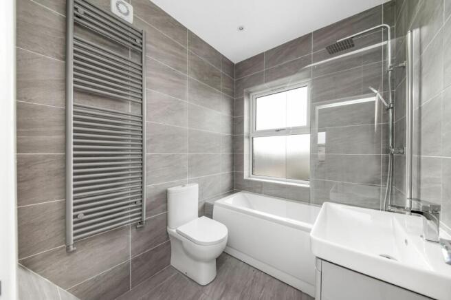 HOUSE BATHROOM